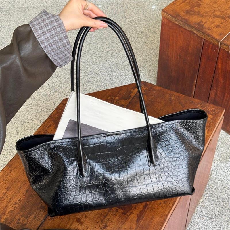 Lussuosa Borsa a Tracolla in P - Luxury Bags Tote recensione e prezzo